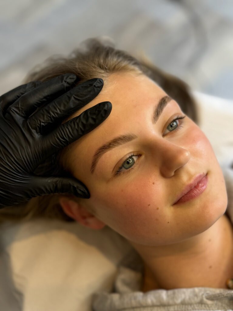 Brow treatment landing image Permanent Makeup